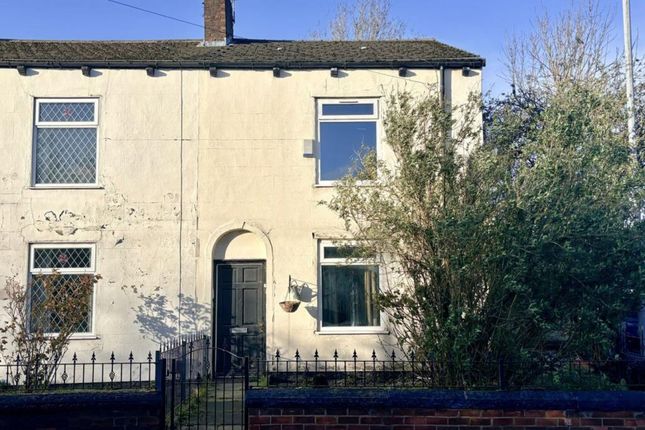 2 bed property, in George Street, £140,000