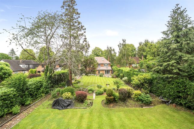 6 bed property, in Wolsey Road, £2,895,000