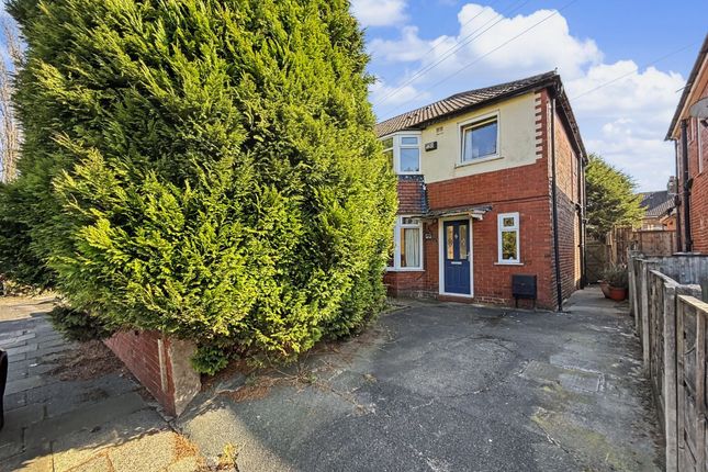 3 bed property, in Chester Avenue, £250,000