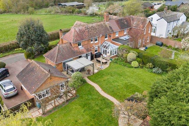 3 bed property, in Cucumber Lane, £1,200,000
