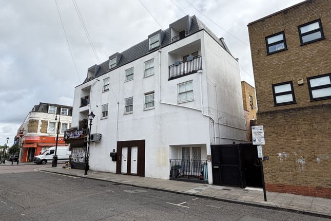 3 bed property, in Agora Cottage, £255,000
