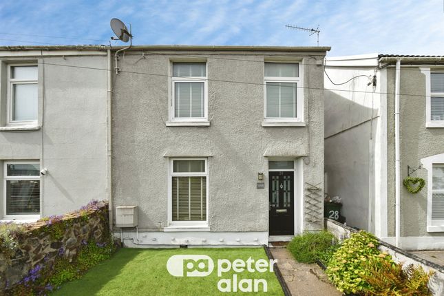 3 bed property, in Brecon Road, £130,000
