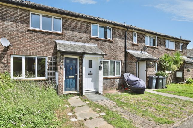 2 bed property, in Hungerford Road, £270,000