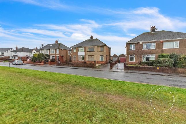 3 bed property, in King George V Drive North, £475,000