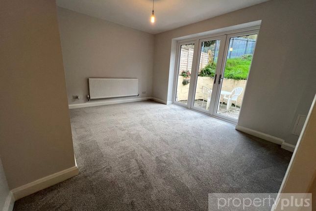 3 bed property, in Tanybryn, £129,950