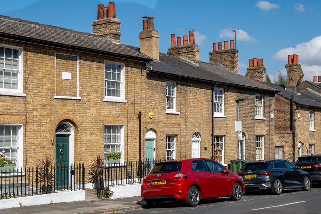 2 bed property, in Brand Street, £725,000
