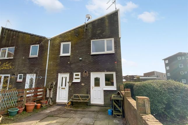 3 bed property, in Airton Place, £69,950