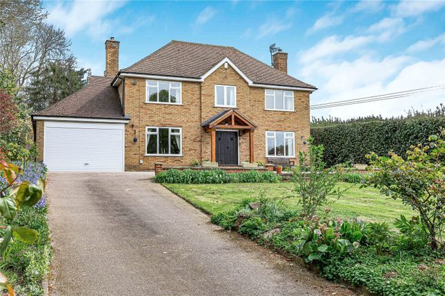 4 bed property, in Overthorpe, £675,000