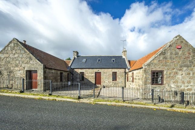 5 bed property, in Concraig Smiddy, £355,000