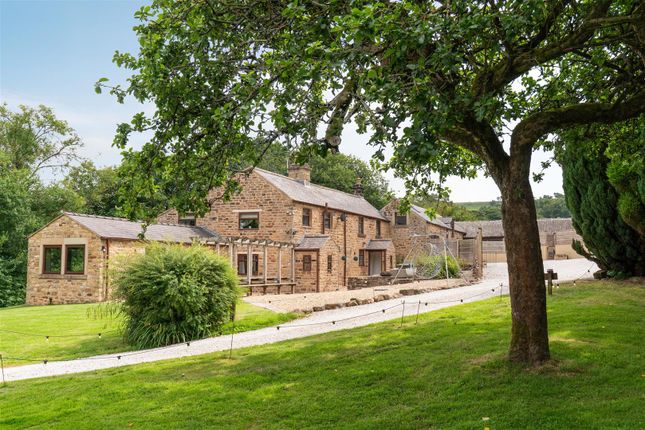 11 bed property, in Fallinge Farm, £1,595,000