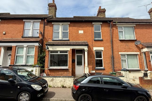 3 bed property, in 117 Barnsole Road, £180,000