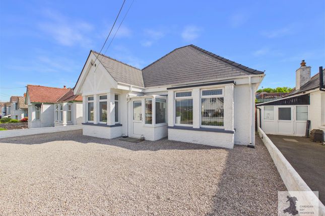 4 bed property, in Feidrhenffordd, £385,000