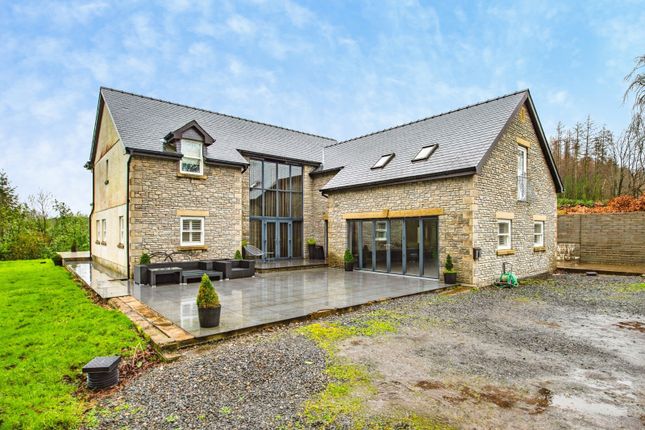 4 bed property, in Alltyferin Road, £800,000