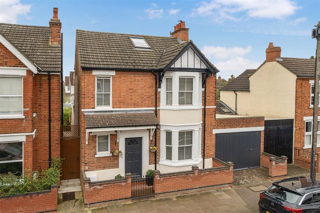3 bed property, in George Street, £640,000