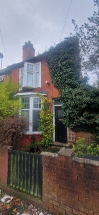 2 bed property, in Birmingham B11, £215,000