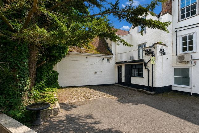 Studio, in High Street, £45,000