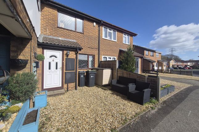 2 bed property, in Gorse Lane, £230,000