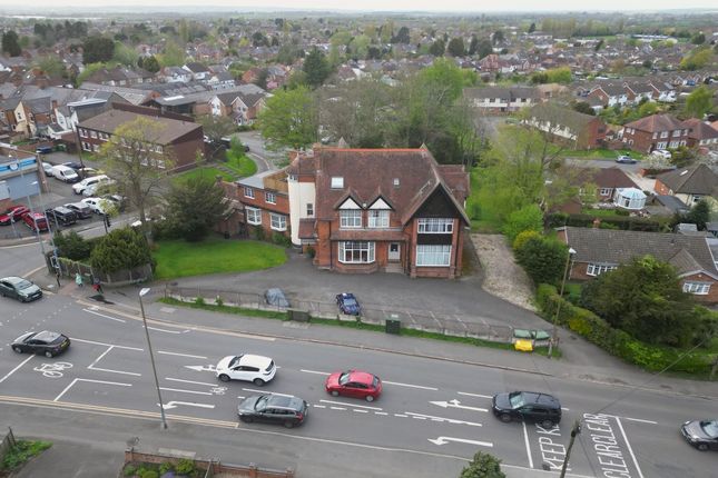 16 bed property, in Ashby Road, £1,200,000