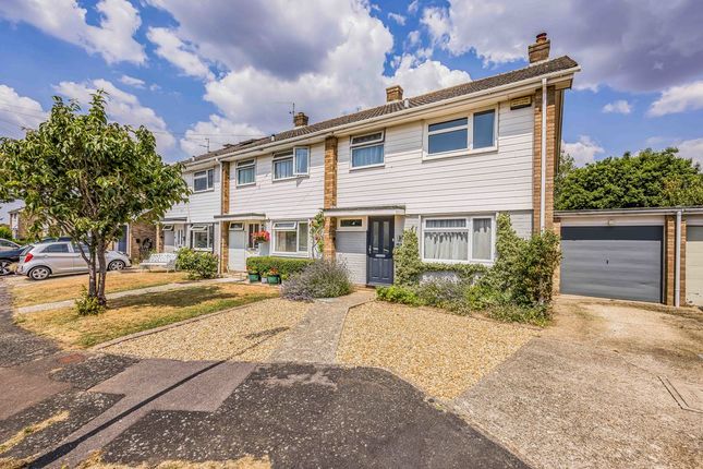 3 bed property, in Markway Close, £439,950