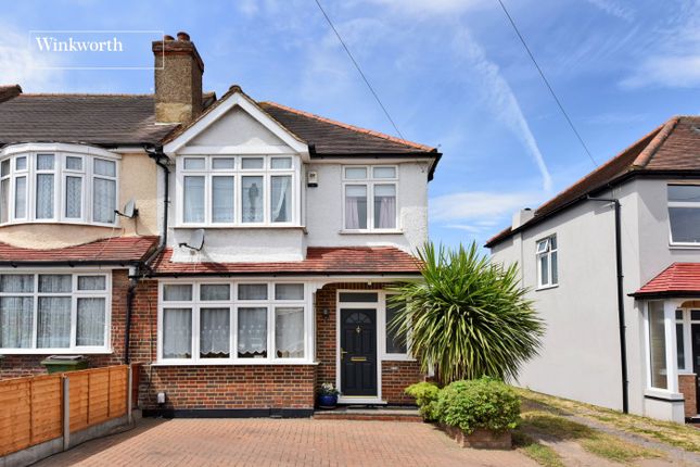 3 bed property, in Bridgewood Road, £650,000