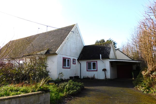 3 bed property, in 6 Elm Villas, £195,000