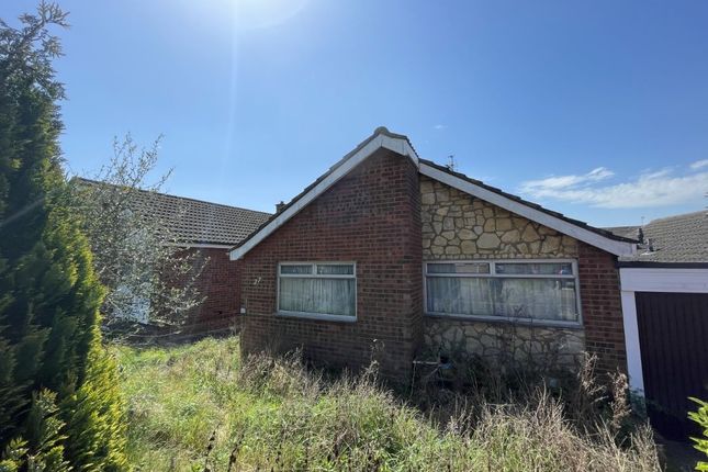 2 bed property, in 27 The Linx, £140,000
