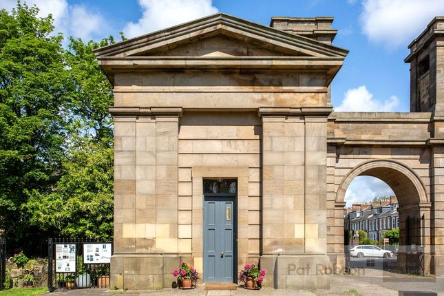 1 bed property, in Jesmond Road, £180,000