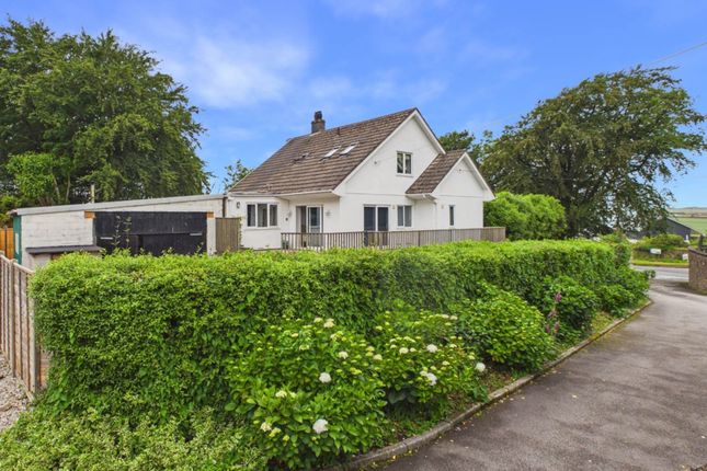 4 bed property, in Trelawne, £550,000