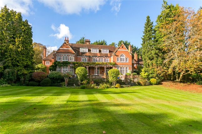 14 bed property, in Windmill Road, £3,950,000
