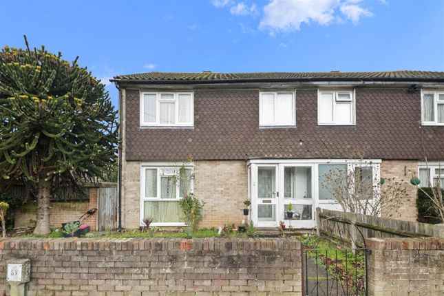 3 bed property, in Albion Road, £500,000