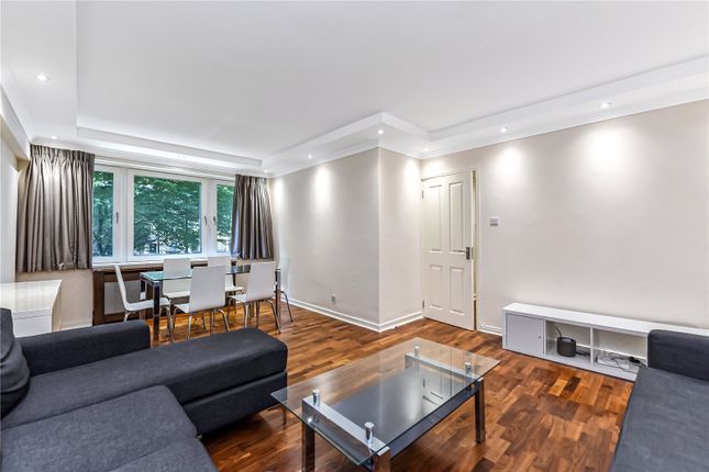 1 bed property, in Southwick Street, £420,000
