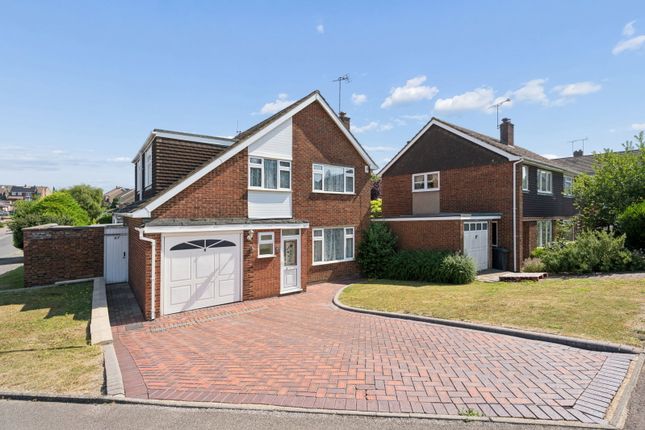 4 bed property, in Lowther Road, £500,000