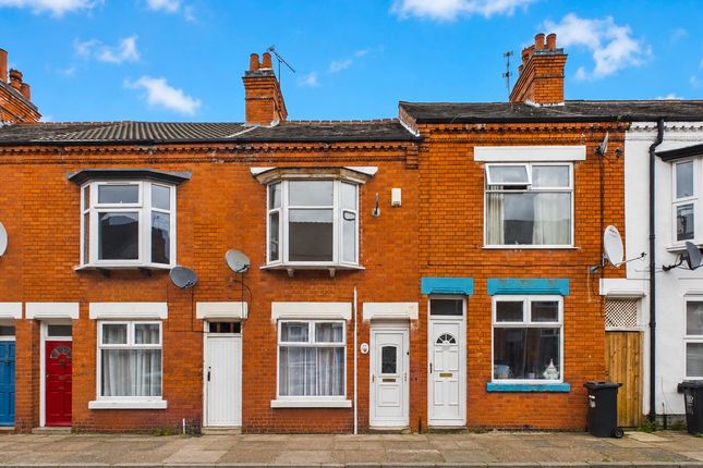 3 bed property, in Mountcastle Road, £195,000