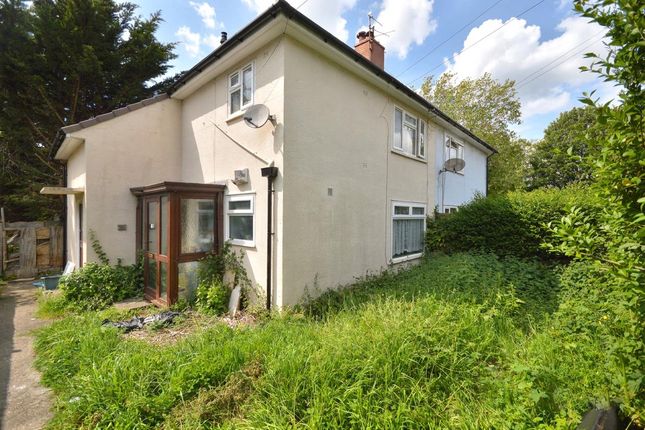 1 bed property, in Maynard Close, £120,000