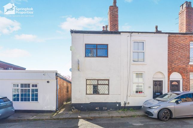2 bed property, in St John's Road, £190,000