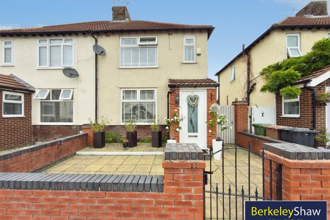 3 bed property, in Grasmere Gardens, £250,000