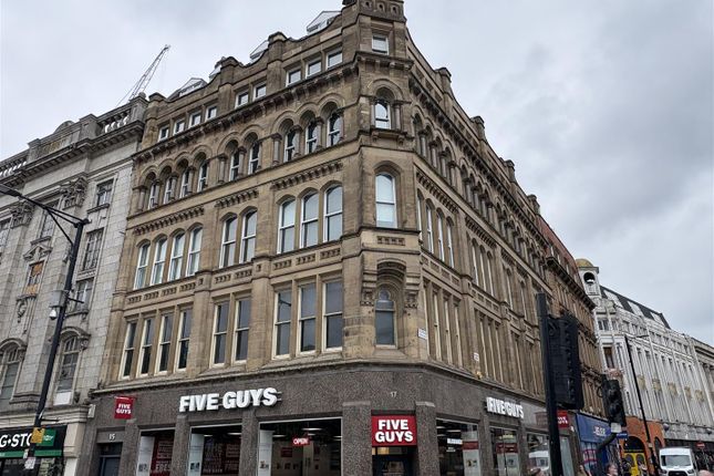 1 bed property, in 15 Piccadilly, £170,000