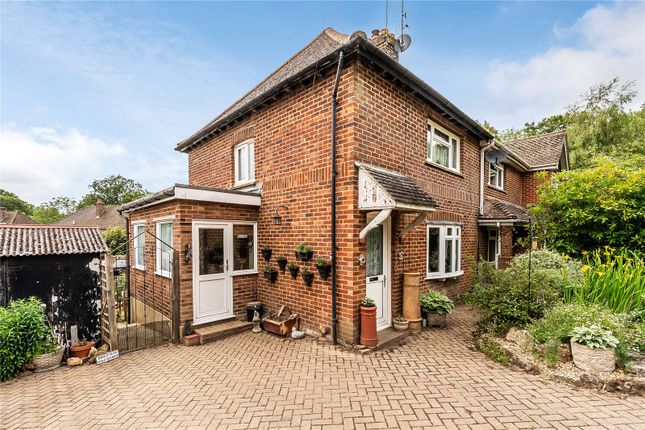 2 bed property, in Toll Gate Cottage, £450,000