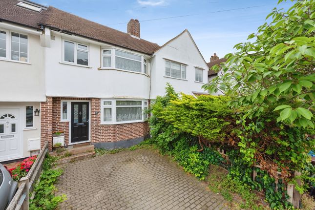 3 bed property, in Caverleigh Way, £470,000