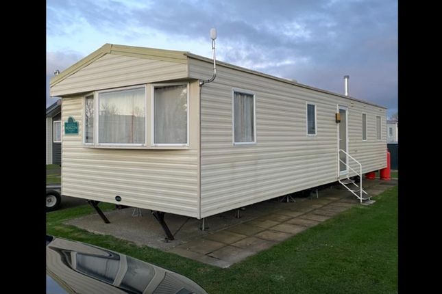 3 bed property, in Glendale Caravan Park, £18,000