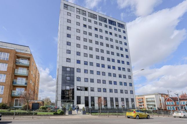 1 bed property, in Southchurch Avenue, £150,000