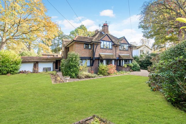 6 bed property, in Park Road, £1,250,000