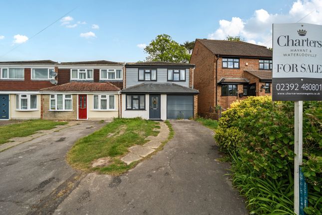 3 bed property, in Purbrook Gardens, £290,000