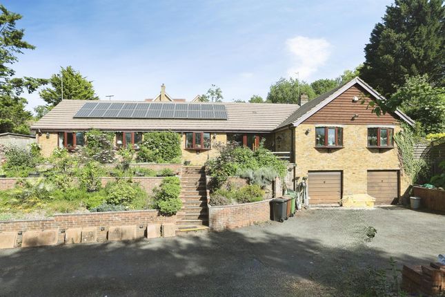 4 bed property, in Yelsted Road, £700,000