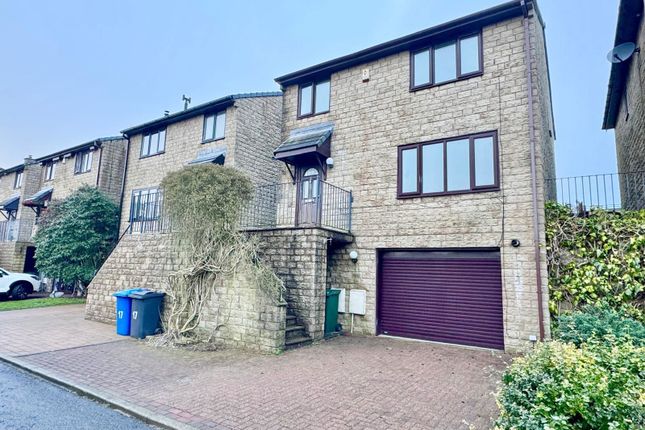 4 bed property, in Lower House Green, £275,000