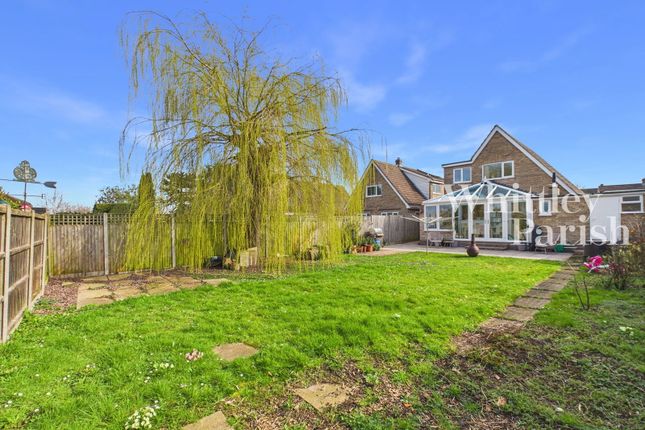 3 bed property, in Southern Reach, £380,000