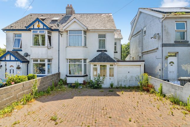 4 bed property, in Happaway Road, £260,000