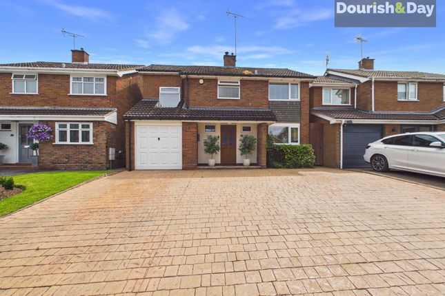 4 bed property, in Sandringham Road, £450,000