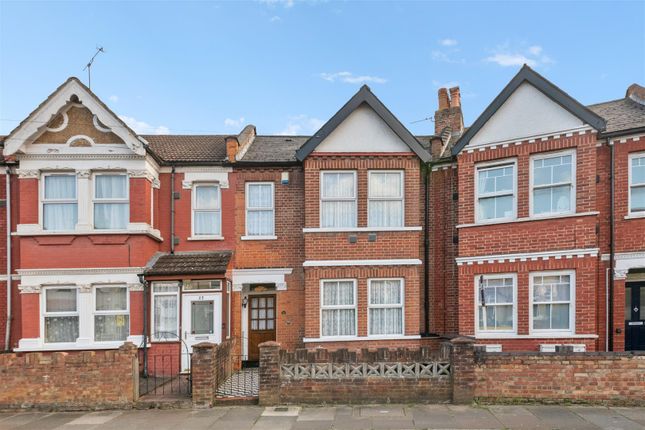 3 bed property, in Avonwick Road, £538,950