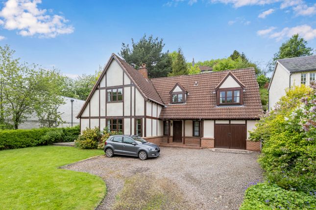 4 bed property, in 15 Brae Park Road, £800,000
